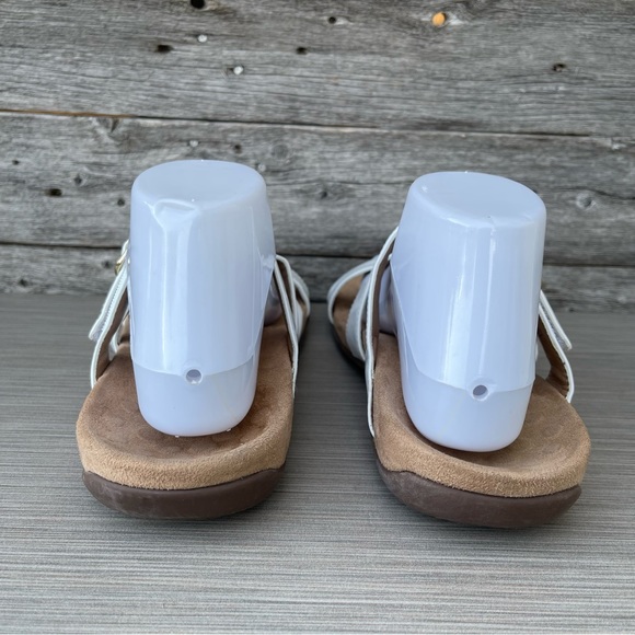 Vionic Misa Slip On Open Toe Sandals size 8 Wide - Picture 7 of 11